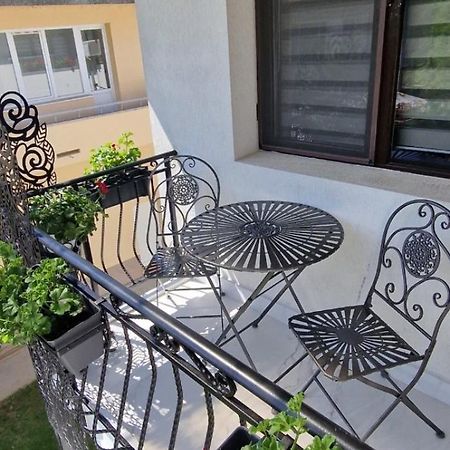 Z-Apartment In Tryavna Bagian luar foto