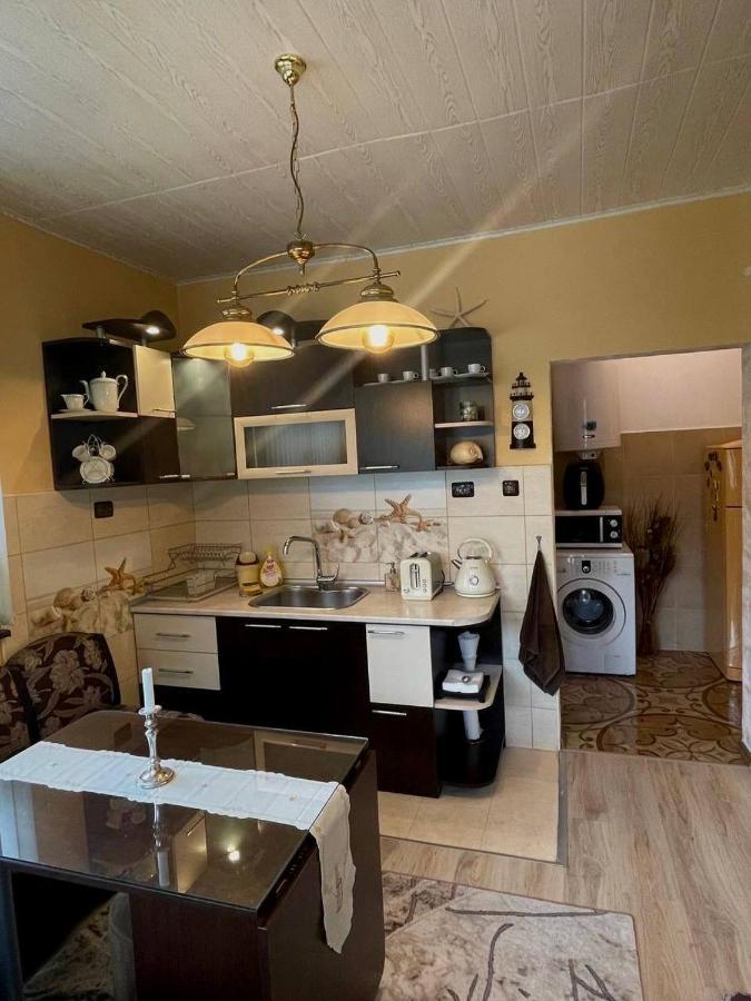 Z-Apartment In Tryavna Bagian luar foto